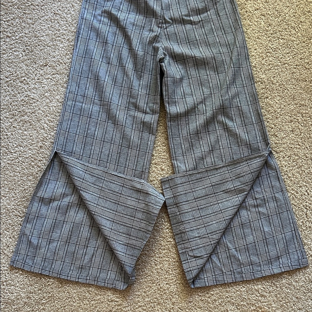 High-Rise Wide Leg Plaid Pants - Gray - Picture 5 of 7
